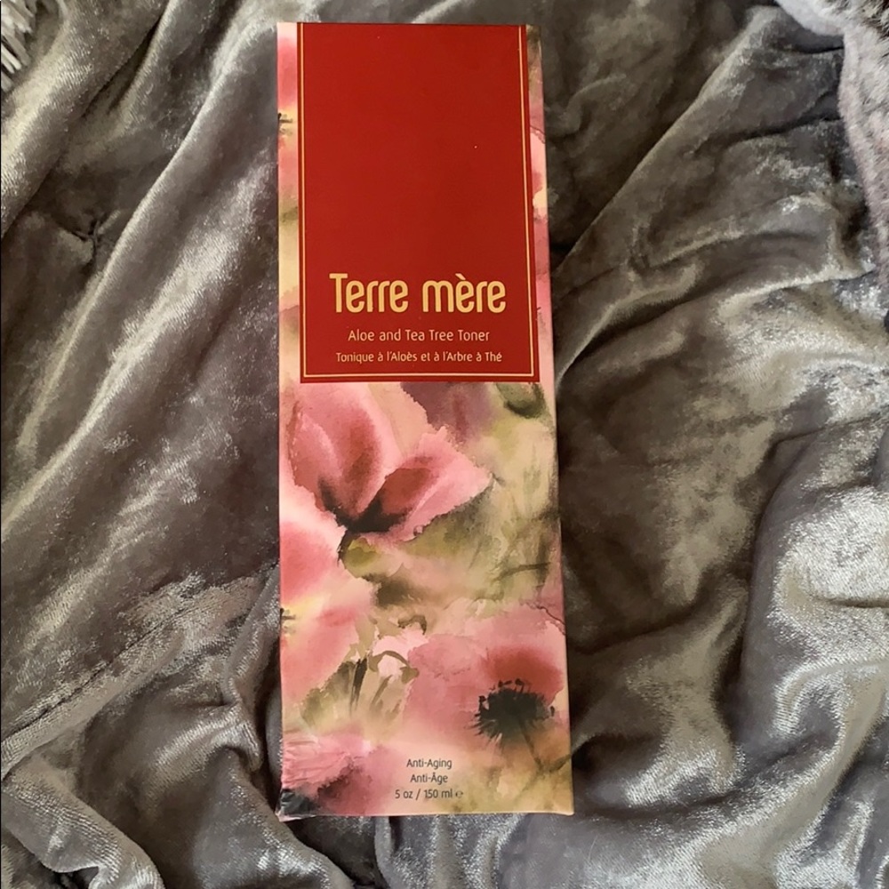 Terre Mère Aloe and Tea Tree Toner